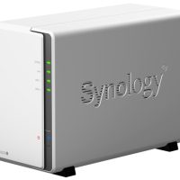 synology_ds220j-1.jpg