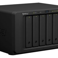 synology_ds3018xs_01-1.jpg