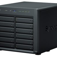synology_ds3617xsii_02-1.jpg